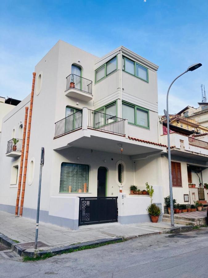 Ferienwohnung Casa Astura Capo dʼOrlando Exterior foto